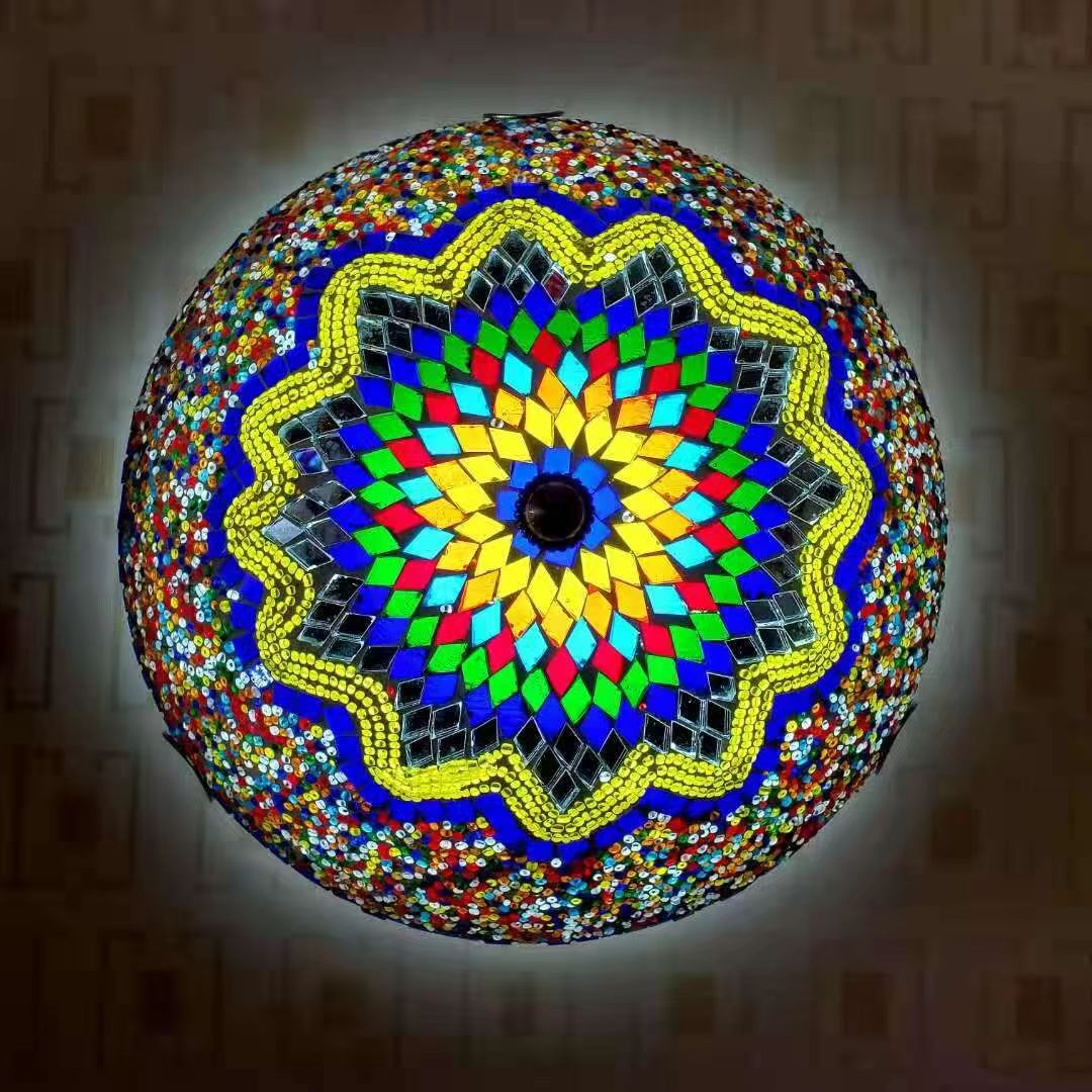 ثريا تركية