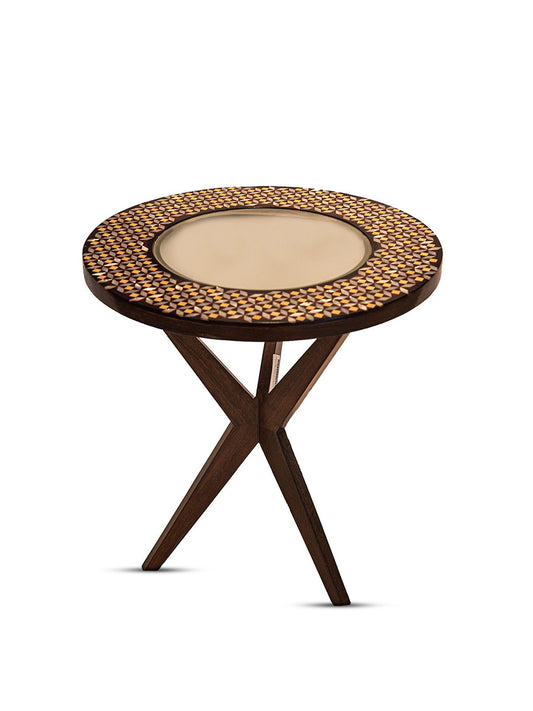 طاولة قهوة مستديرة مزينة بجمال عرق اللؤلؤ