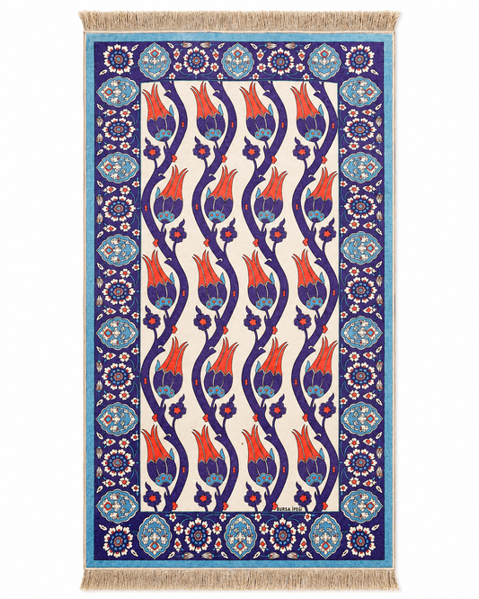 Imperial Tulip prayer mat from Masra
